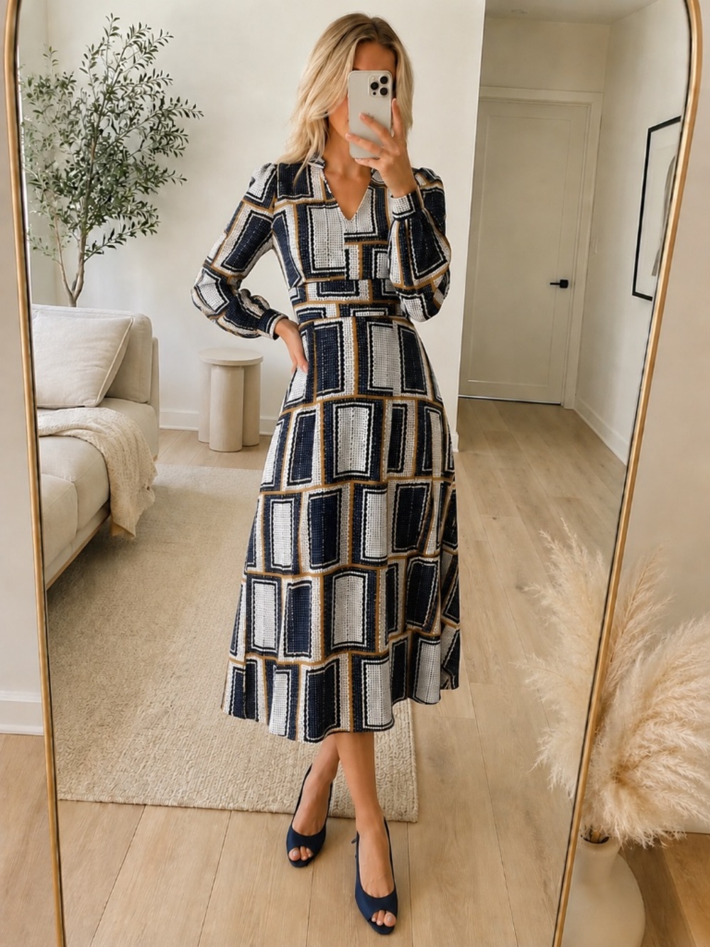 NWT Geometric Print V Neck Midi Dress Medium